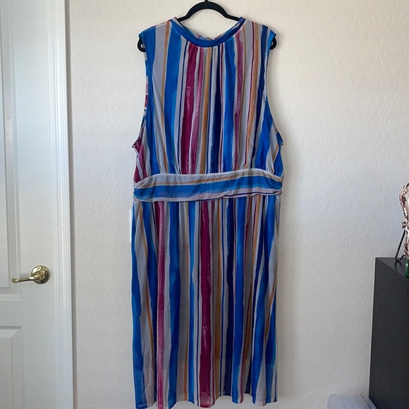 LEOTA Watercolor Stripe Aria Midi Dress Sheer with back tie detail. Size 4XL - Picture 1 of 14